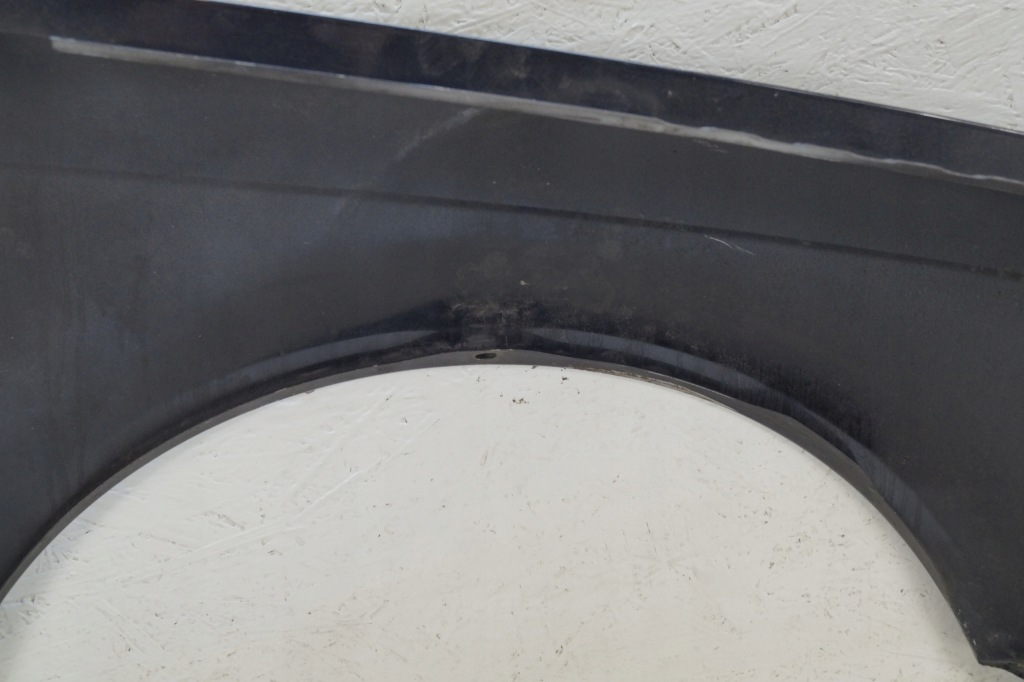 Audi a4 b7 крила ліва перед колір lz7l в Україні