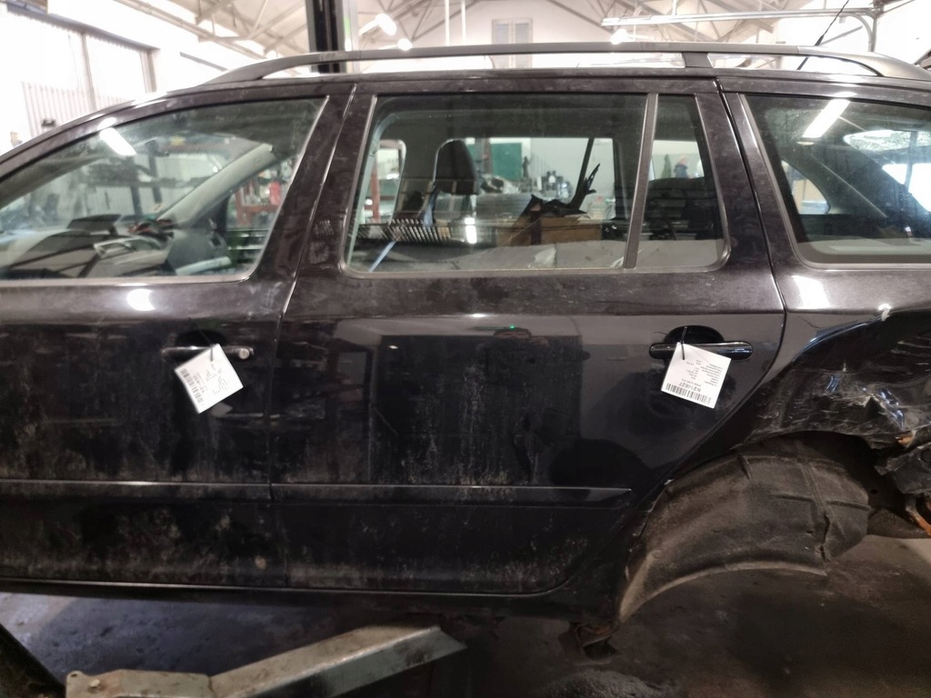 фото №1, Дверь левая задняя lf9r skoda octavia ii