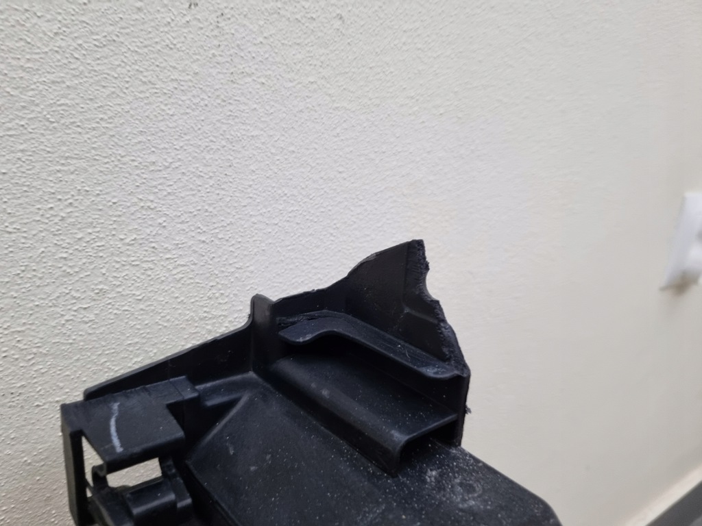 фото №9, Hyundai i30 ii pas передний усилитель передний