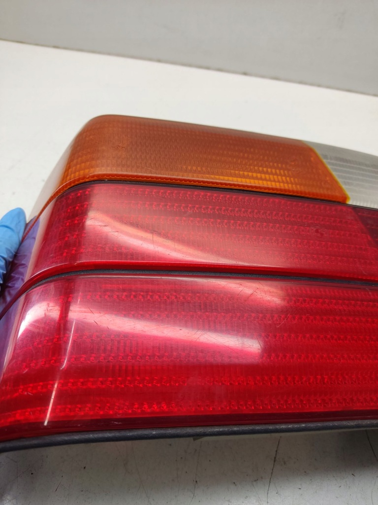 фото №8, Bmw 3 e36 1994 лампа задня 1387365