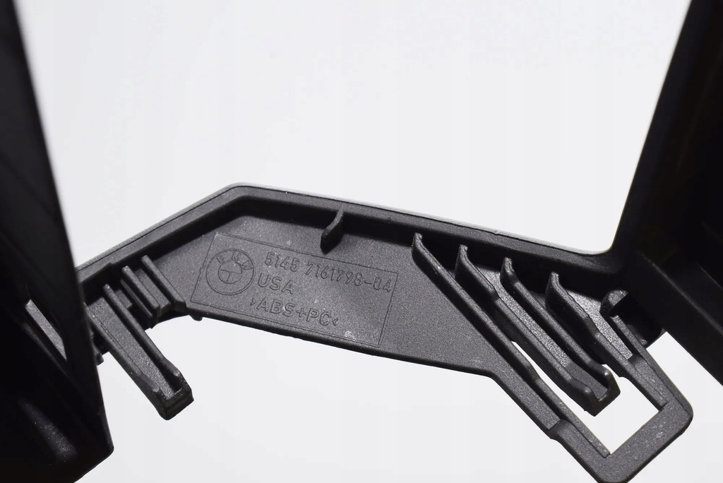 фото №1, Запчасти внутреннее bmw x6 e71, e72 7161798 2008