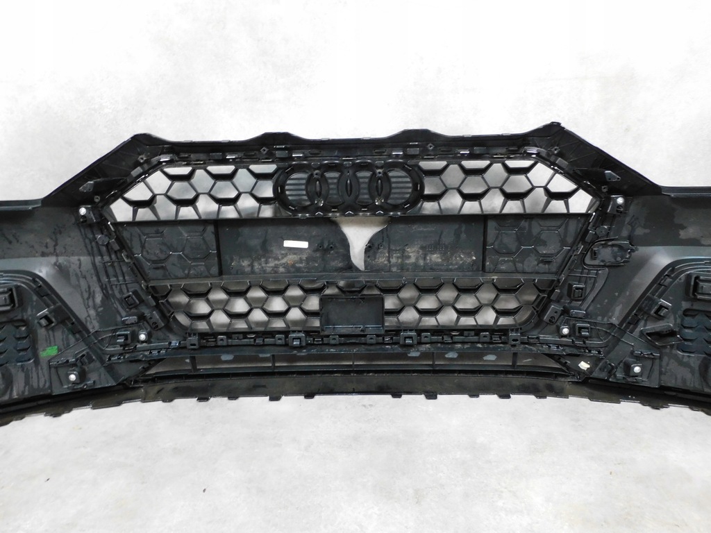 фото №14, Audi a1 82a бампер перед передний решётка радиатора решётки