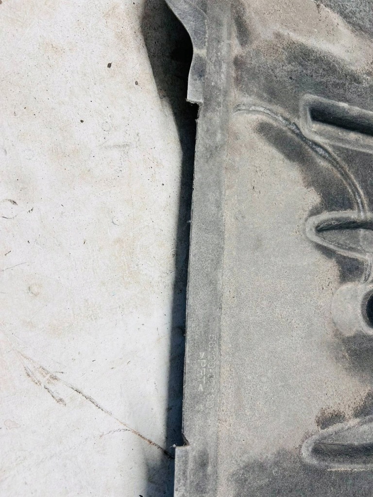 фото №13, Corolla e21 kombi захист підвіска задня задня pod wanne 58399-02180