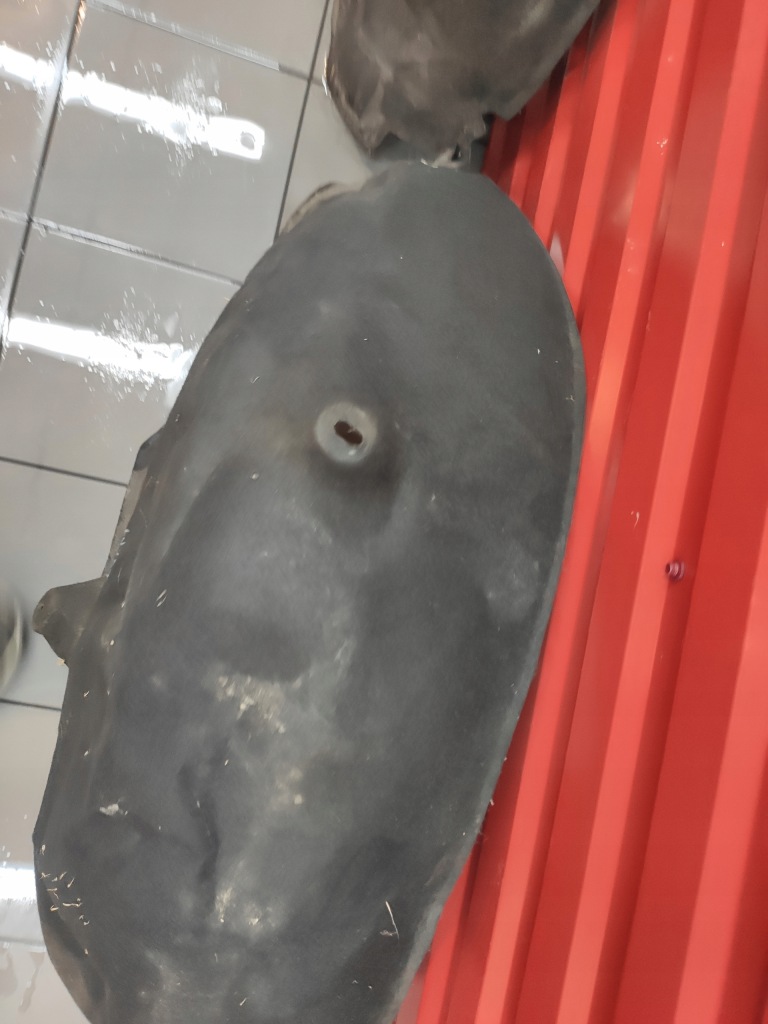 Mercedes r-klasa w251 підкрилок задні комплектна  ліва праві задній оригінал bdb Доставка