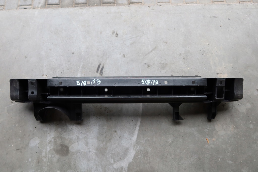 фото №1, Балка бампера задняя clio v 850906063r