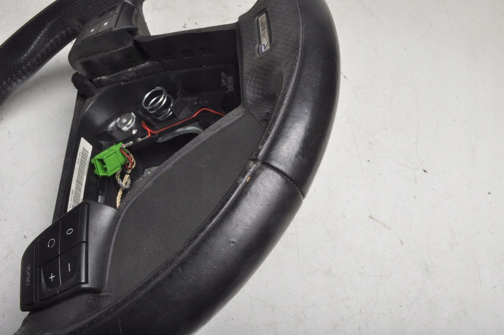 фото №10, Volvo c30 s40 ii v50 повітропровід шкіряний 30695858 rdesign