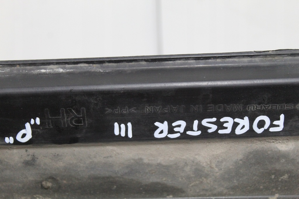 фото №4, Накладка порог порог правый subaru forester iii 3