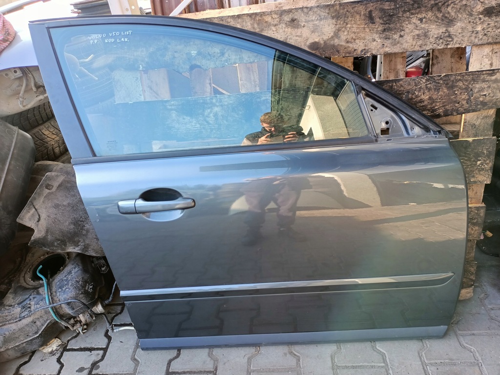 фото №1, Двері правий перед volvo v50 lift 455-16