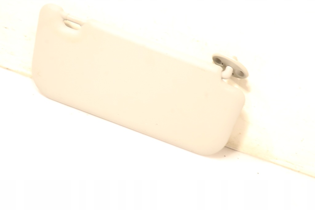 фото №3, Защита солнцезащитная левая toyota yaris iv