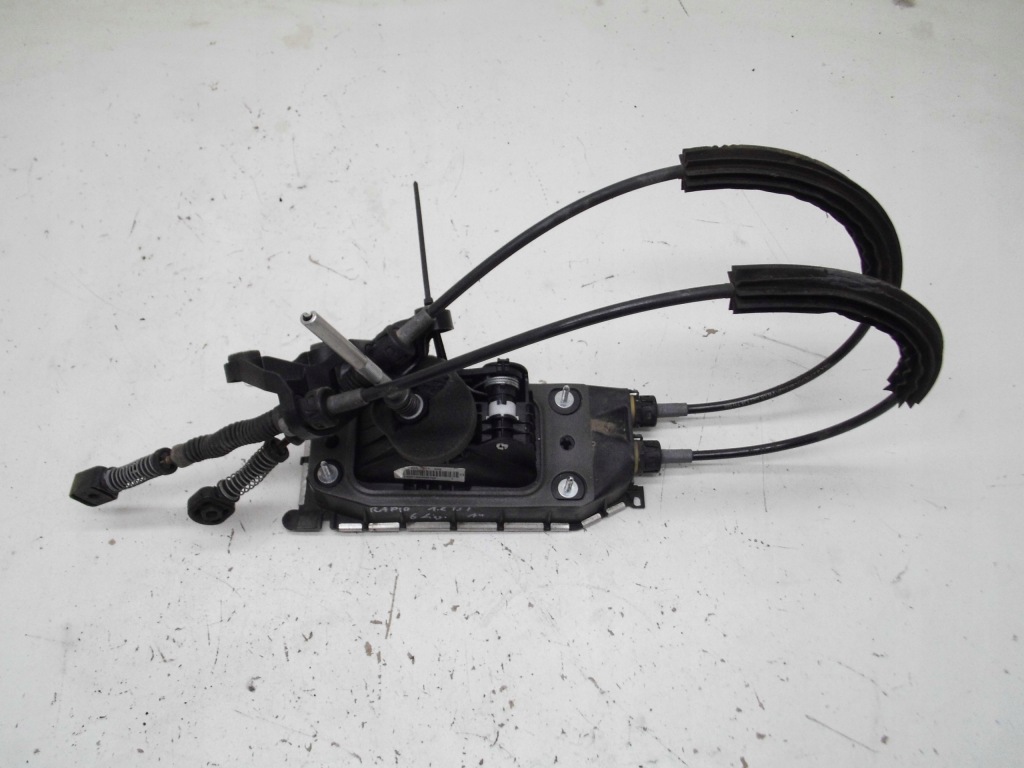 фото №1, Выборщик домкрат 5ja711049 skoda rapid toledo iv 1.2tsi cbz оригинал