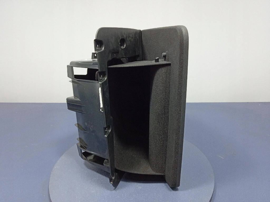 фото №6, Bmw ix3 g08 g01 бардачок пассажира eu 9379219