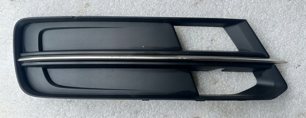 фото №1, Решітка бампера audi a6 allroad c7 lift 4g0807648f