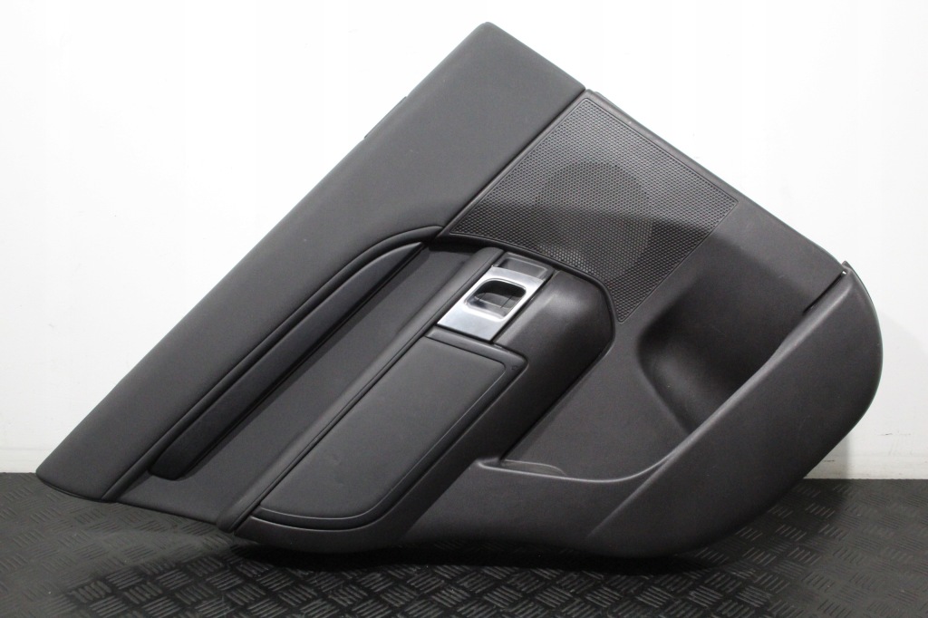 фото №1, Обивка обшивка дверь левый задняя discovery v 5 l462