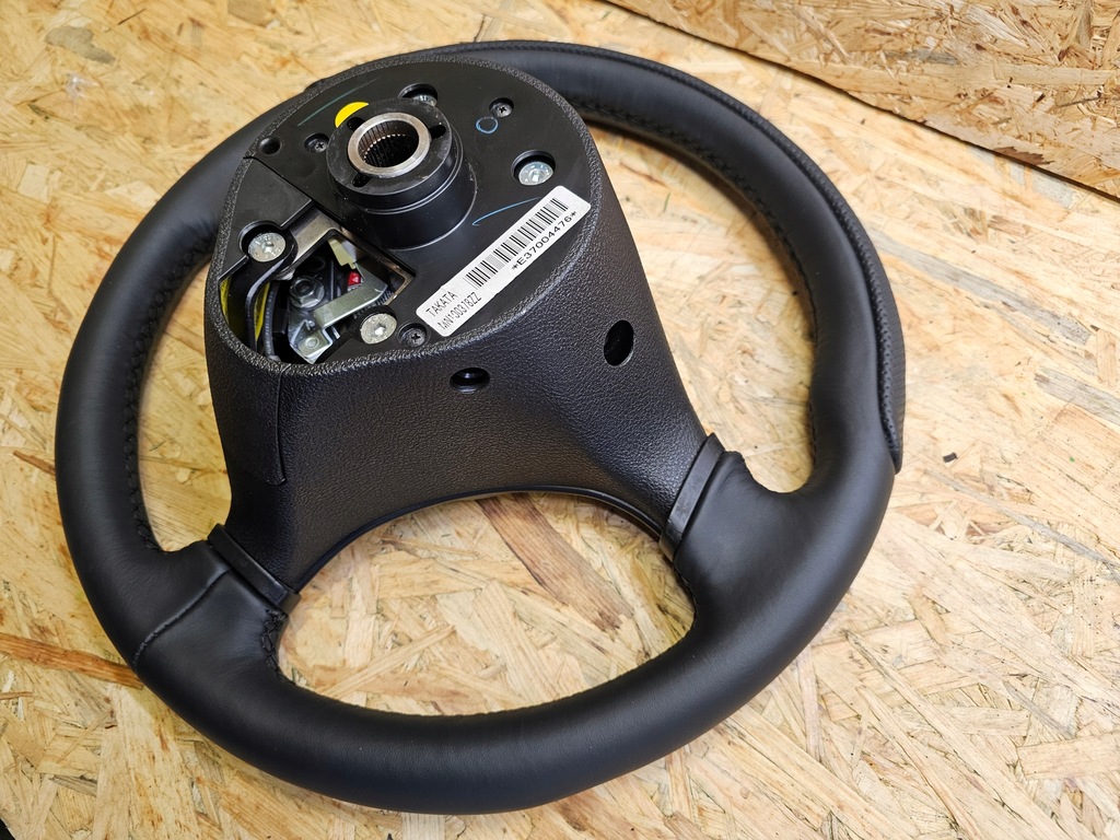 фото №15, Mitsubishi lancer viii воздуховод momo подушка подушка безопасности комплектная тонированная