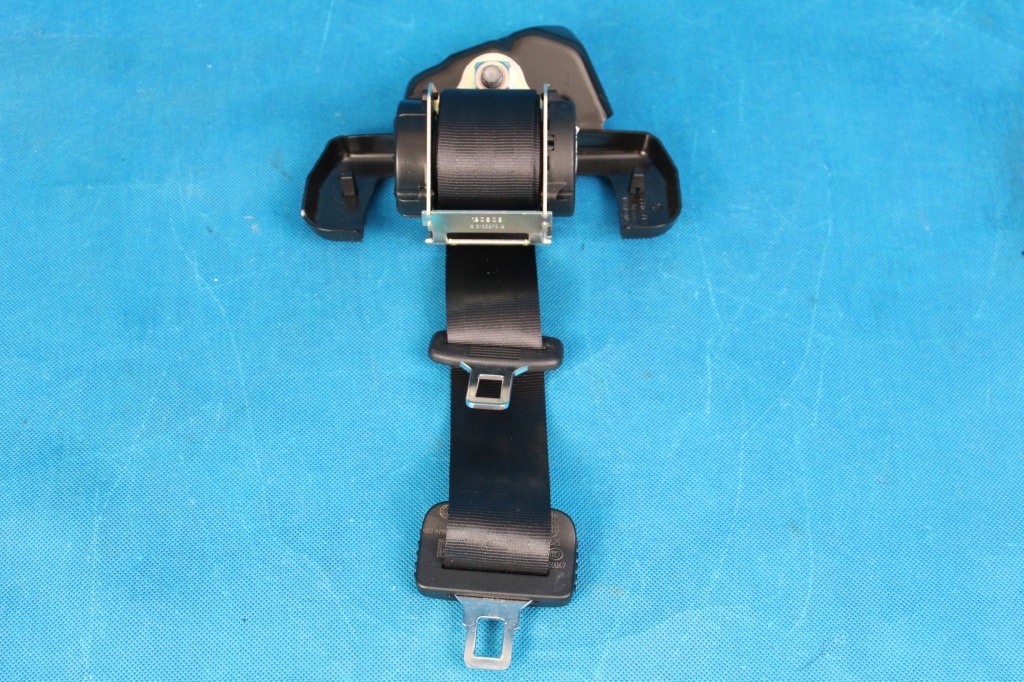 фото №1, Skoda karoq pas безпеки задня середина захист 57a857807b 2020r