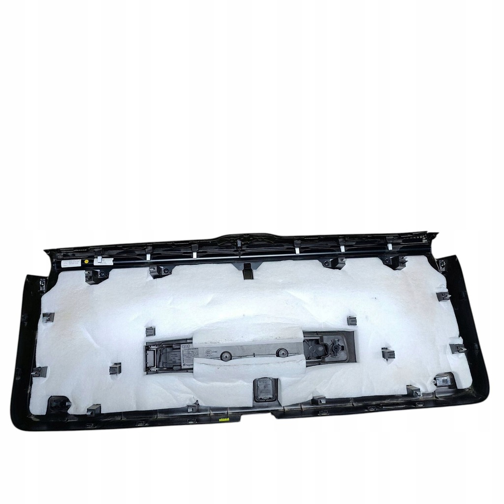 фото №9, Audi q7 4m 2018 с задний обшивка крышки задний багажника i другое элементы