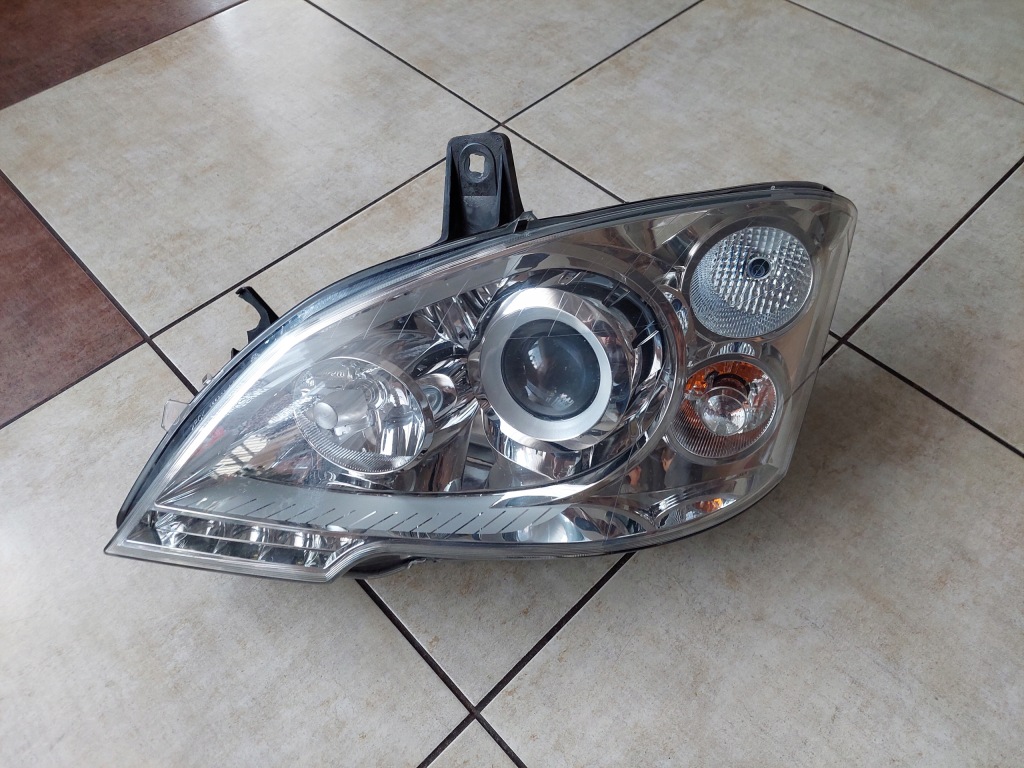 фото №1, Лампа левая - bi-xenon - led - mercedes vito w639 - lift