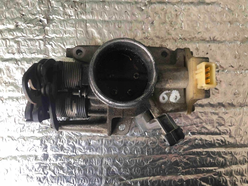 фото №1, Peugeot 306 1.4 дроссельная заслонка f18361psa561b