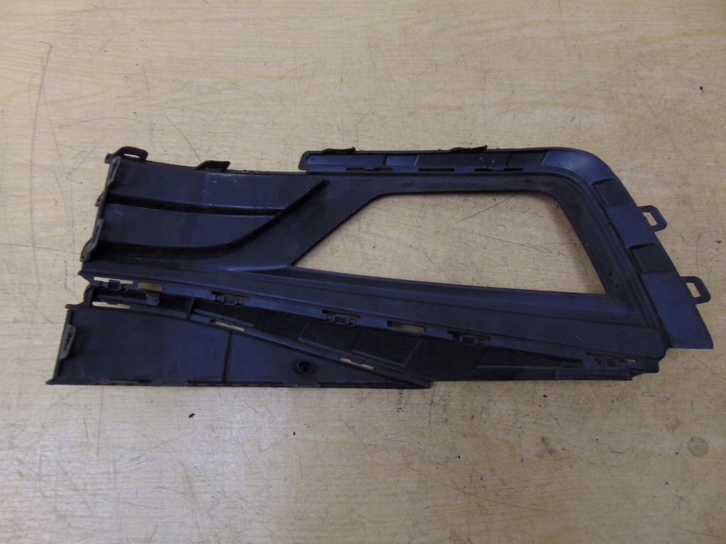 фото №6, Решітка w бампер права vw polo r-line 2g0853666e