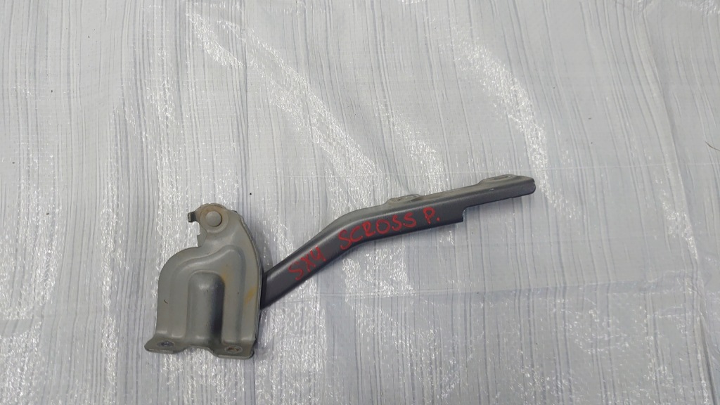 фото №1, Suzuki sx4 s cross петля капот правый