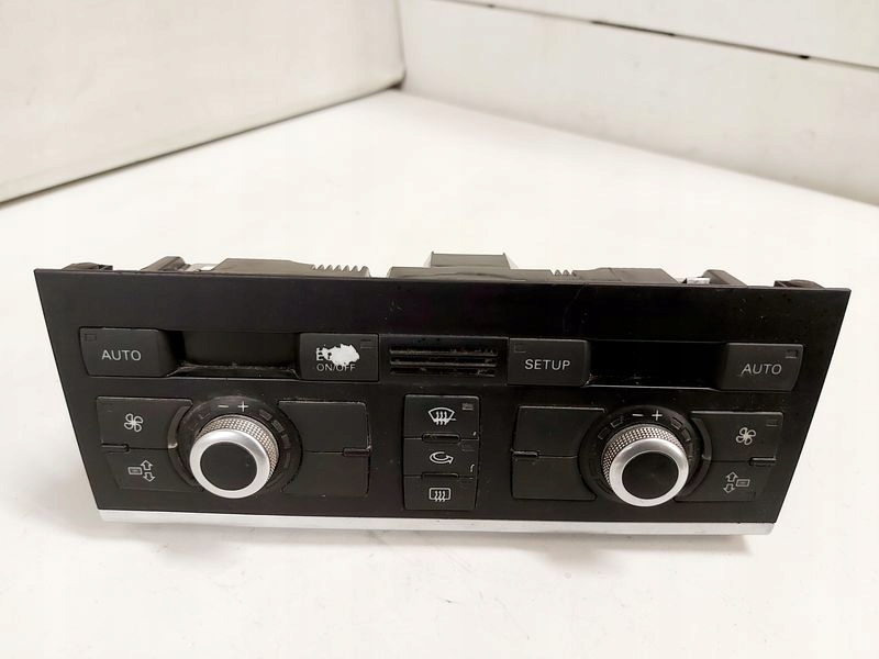 фото №1, Audi q7 4l панель обдув кондиціонера 4l0820043k