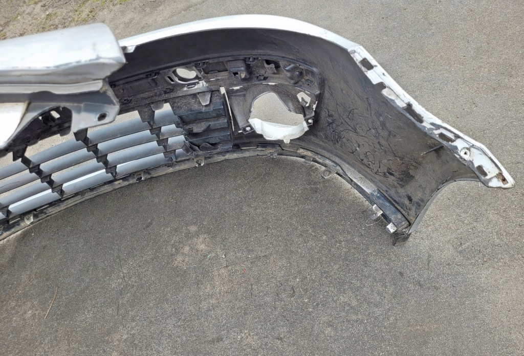 Бампер renault clio 3 - 195 przed liftem 2005-09 / lift 2009-12 Недорого