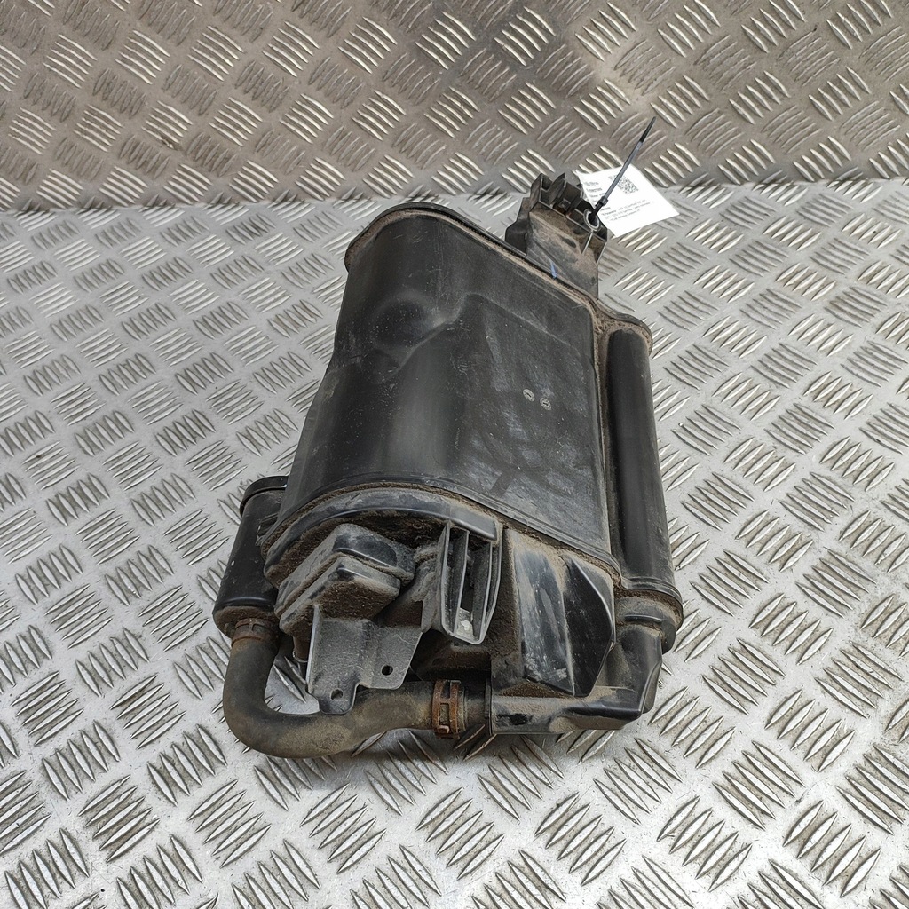 фото №1, Audi a3 s3 8v 2016 фильтр угольный