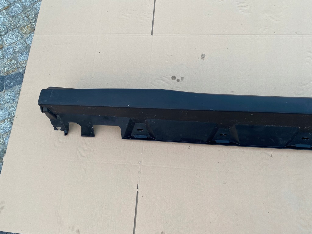 Mercedes 254 glc amg молдинг порог левая 2546984700 оригинал Цена