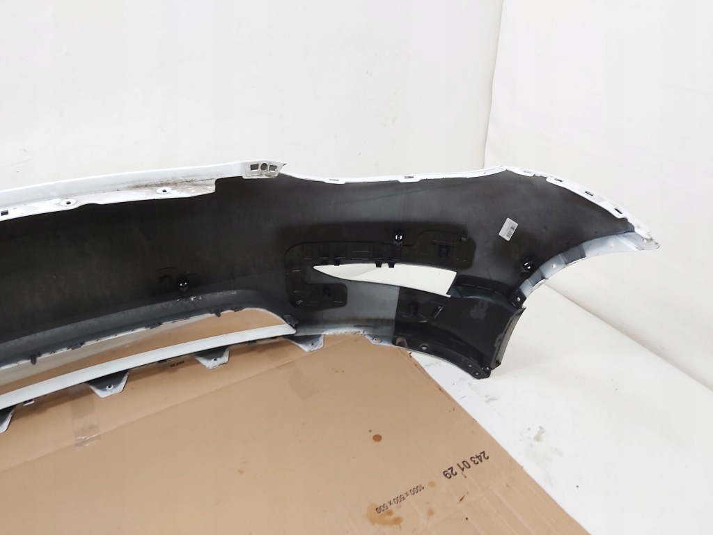 Купити Бампер перед передній tesla model y 1540100-00-b pdc