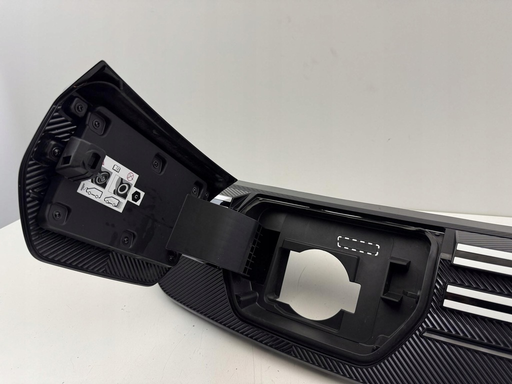 фото №7, Dacia оригинальный номер spring lift решётка радиатора решётка радиатора решётка 24- 622560620r