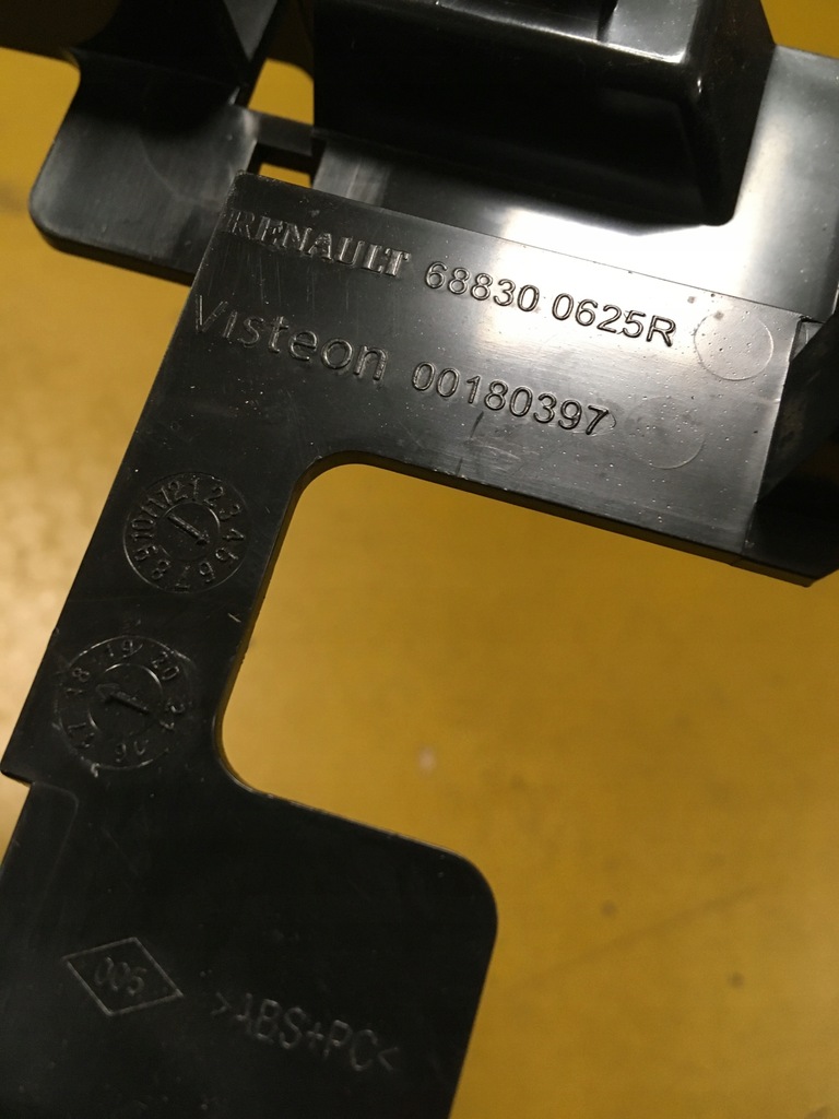 фото №3, Рамка каркас кронштейн захист радіо renault kadjar