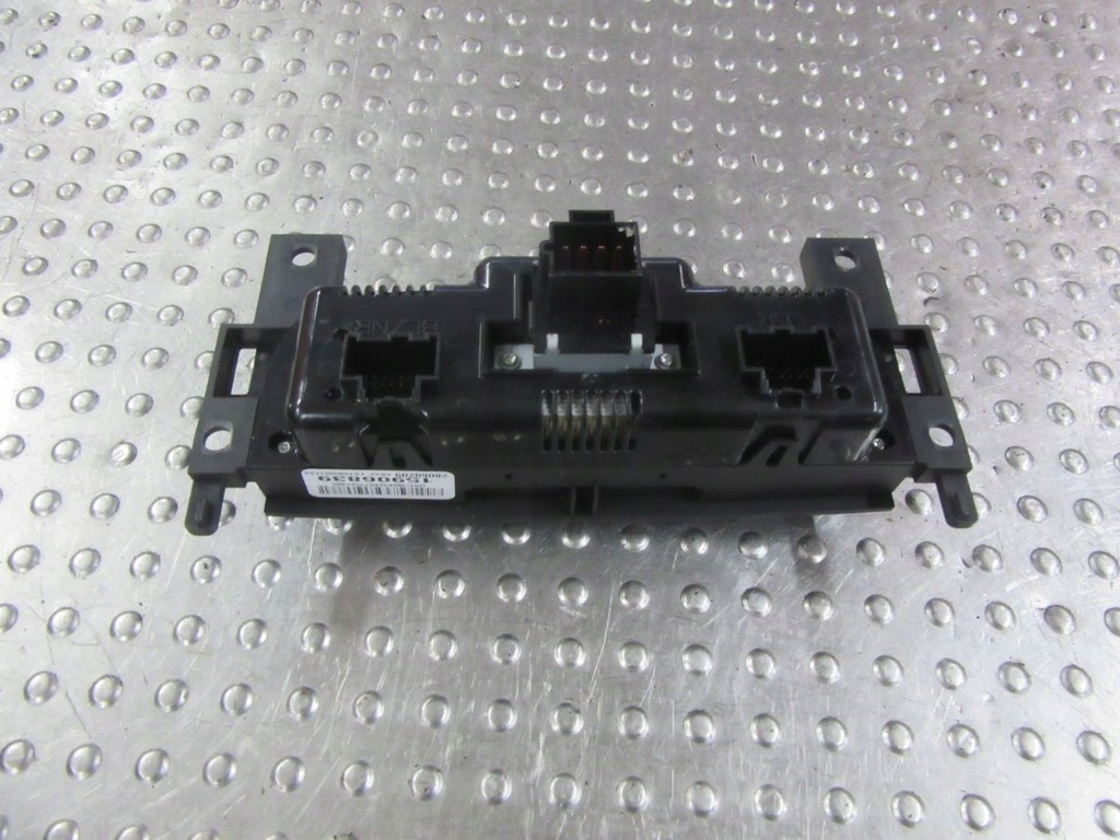 фото №3, Chevrolet hhr 2008 панель обдув кондиционера europa