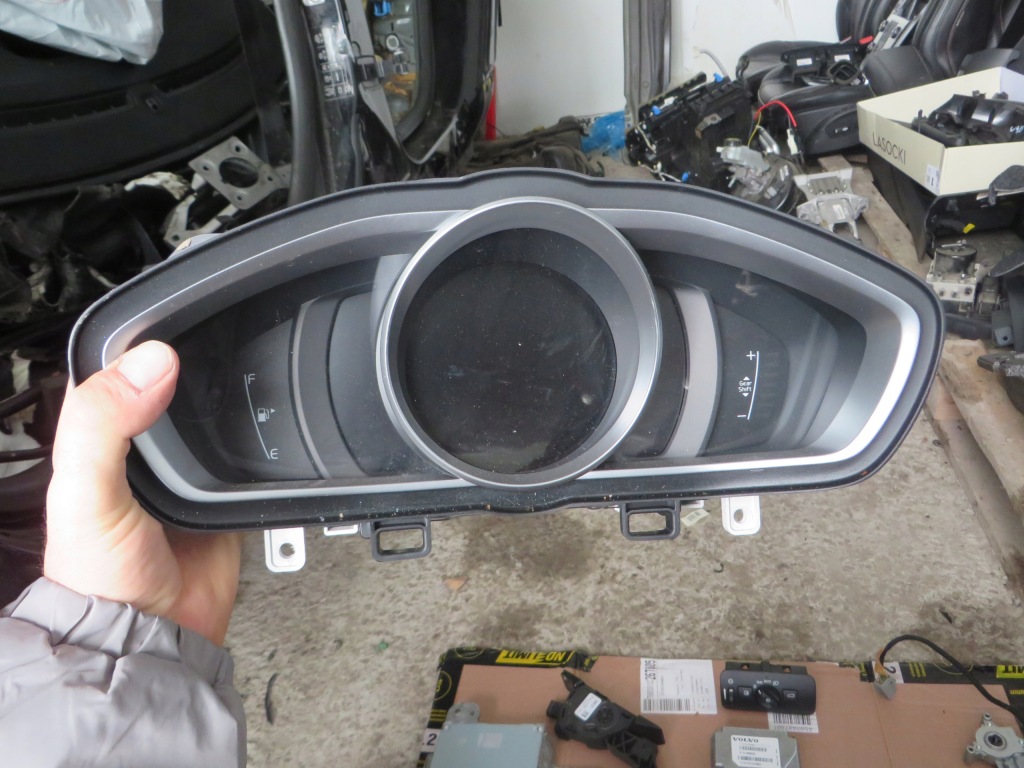 фото №1, Лічильник прилади volvo v40 ii 2.0d p31394636 d