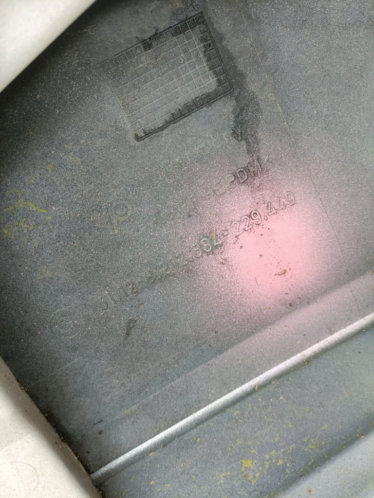 Бампер задні задній bmw 3 e46 touring сріблястий комплектний Зі Шроту