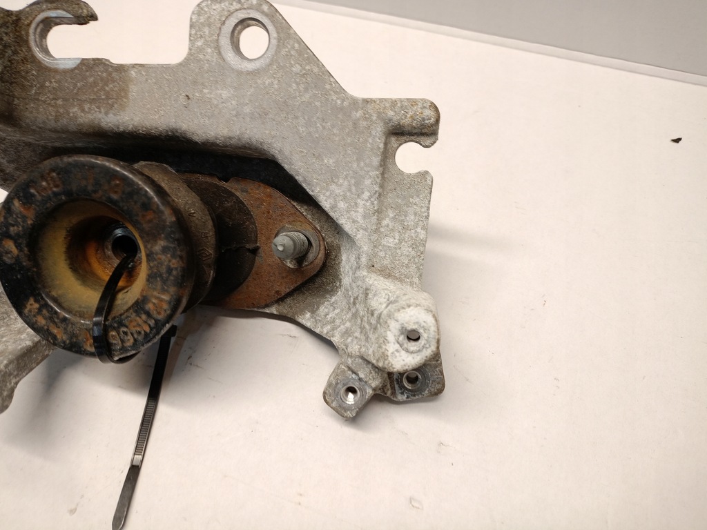 фото №3, Кронштейн подушка коробки передач renault zoe