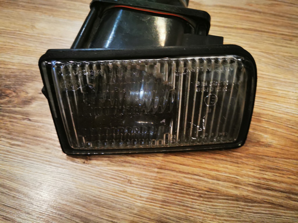 фото №1, Bmw 5 e34 протитуманна фара правий оригінальний