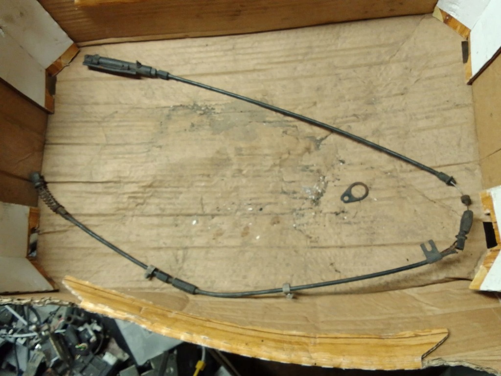 фото №1, Bmw e38 трос капот