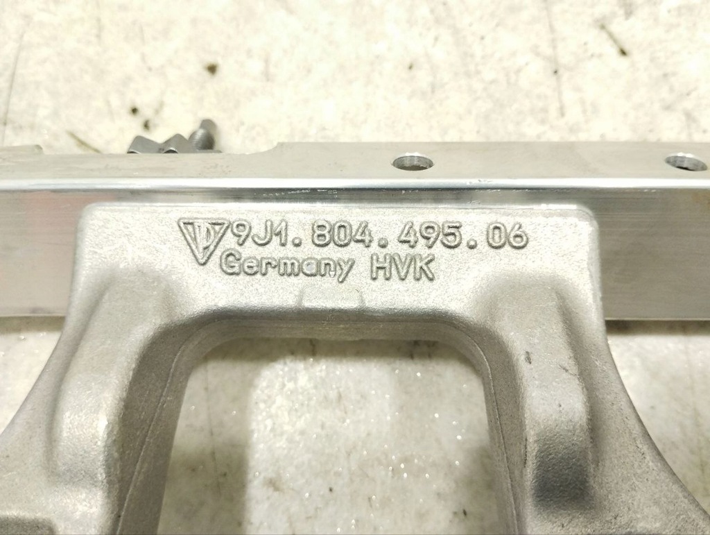 фото №6, Porsche taycan 9j1 2022 інша частина підвіска 9j1802761a