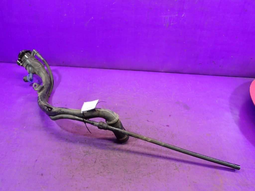 Купить Renault kangoo ii 1,5 dci заливная горловина топлива труба заливной 8200377002 8200377001