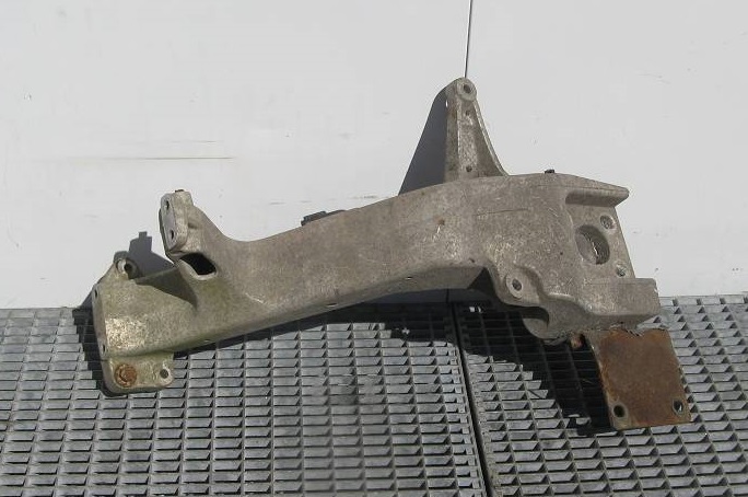 фото №1, Renault premium dxi кронштейн кронштейн кронштейн балка бампера праве правий