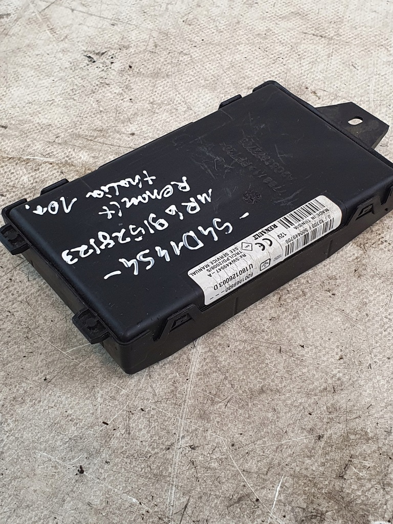 фото №10, Модуль коробка bsi оригинальный номер 8201068830 renault thalia ii 10r.