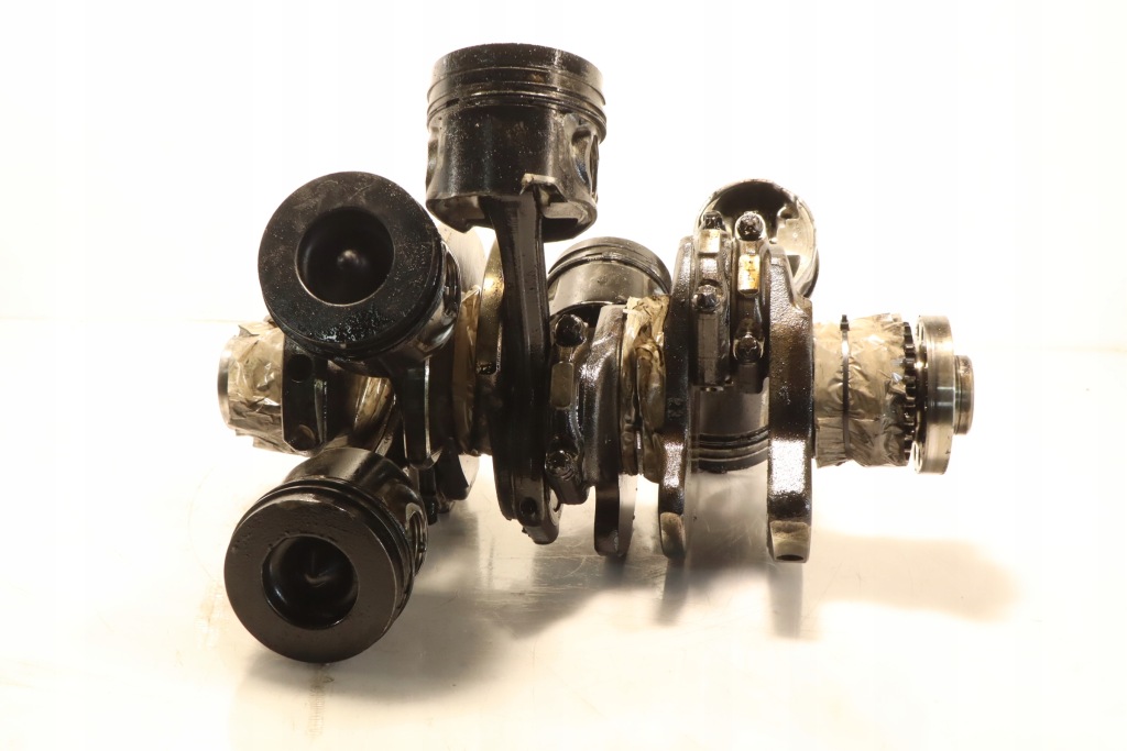 Wał колінчастий поршні audi a6 c6 3.0tdi Недорого