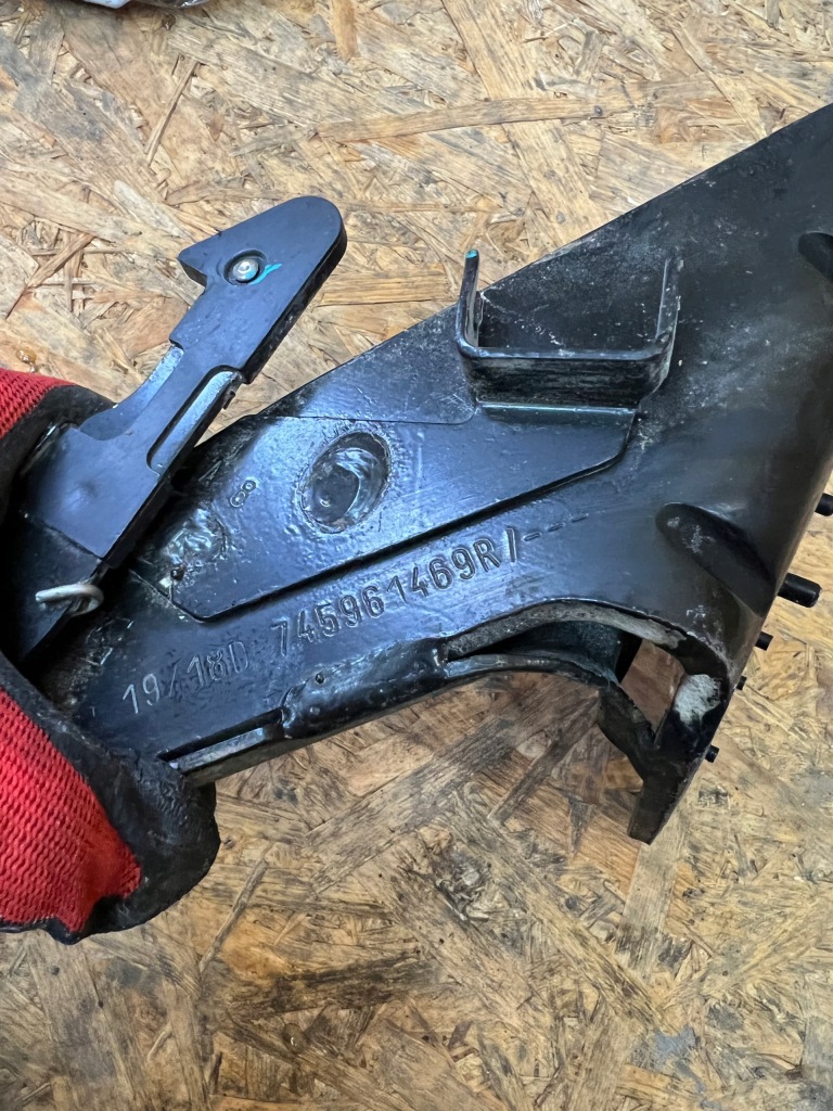 фото №3, Ролик двері розсувних renault master iii iv lift 745961469r