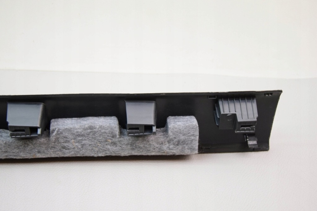 Передняя левая молдинг декоративная порог audi q7 4m 4m0853369c 3.0l дизель Киев