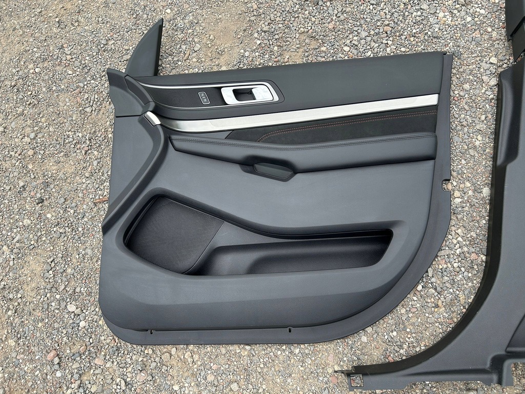 фото №9, Сиденья заднее сиденье обшивки стойки салон кожа комплект ford explorer v 2016-19