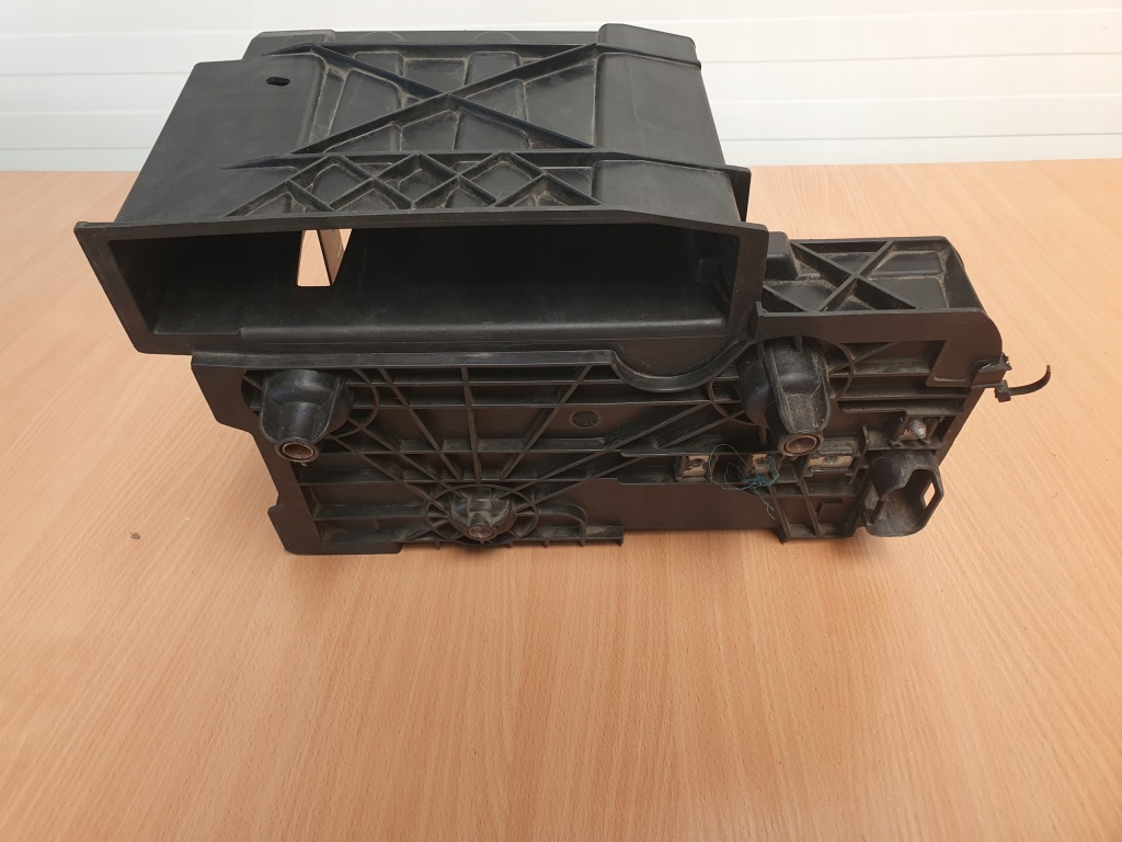 фото №13, Основание аккумулятор 244460001r laguna iii