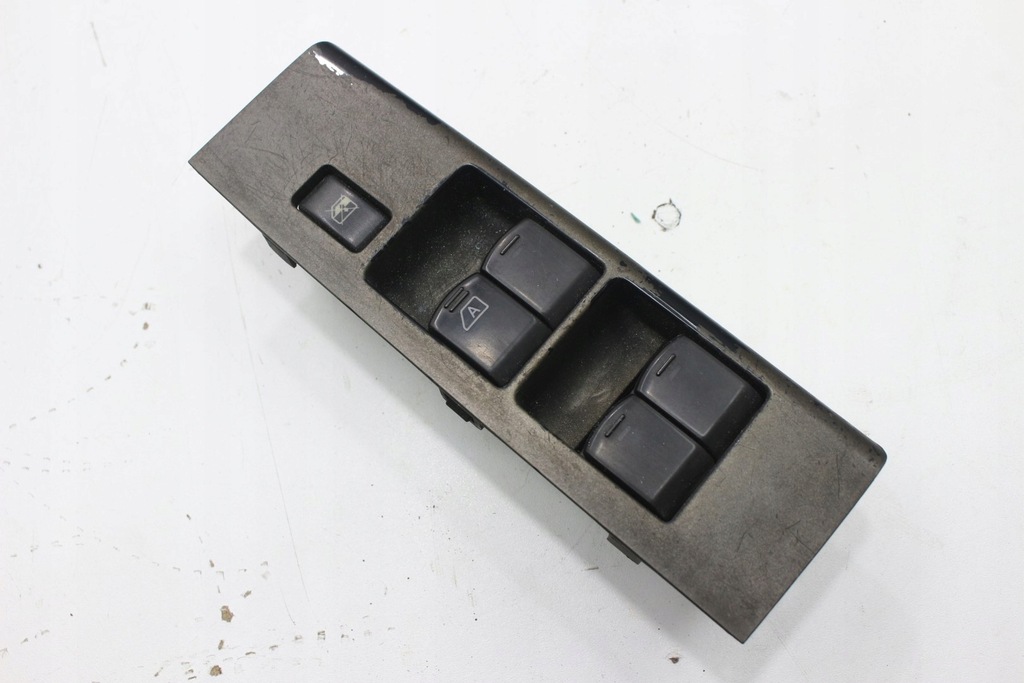 фото №9, Navara d40 панель вікон лівий eu