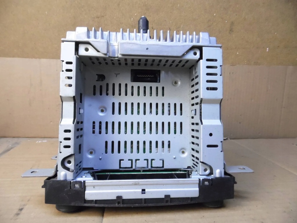 фото №3, Mazda premacy 2001 радіопрогравач