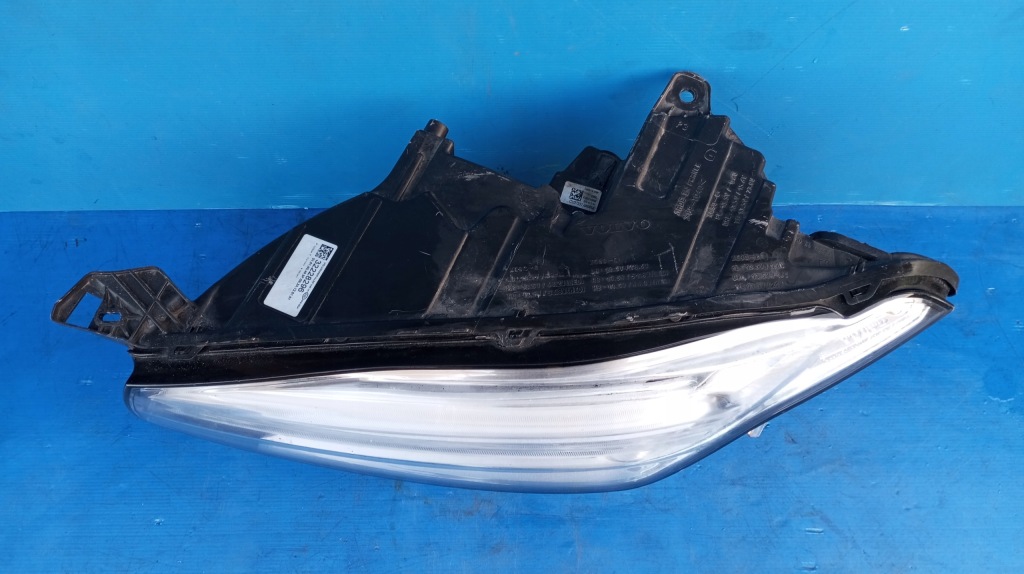 Volvo xc90 2 рестайлинг  full led фара левый перед 32228296 89912603 с Разборки