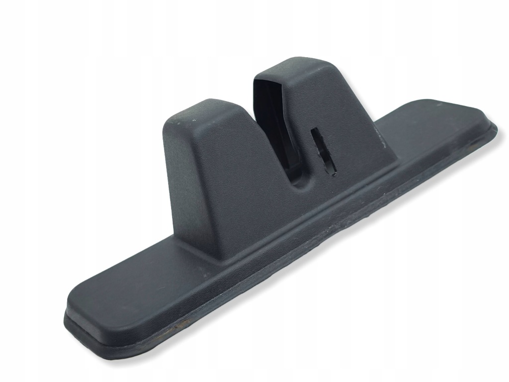 Land rover range rover sport l461 2025 накладка замка кришки m8e246420ad Ціна